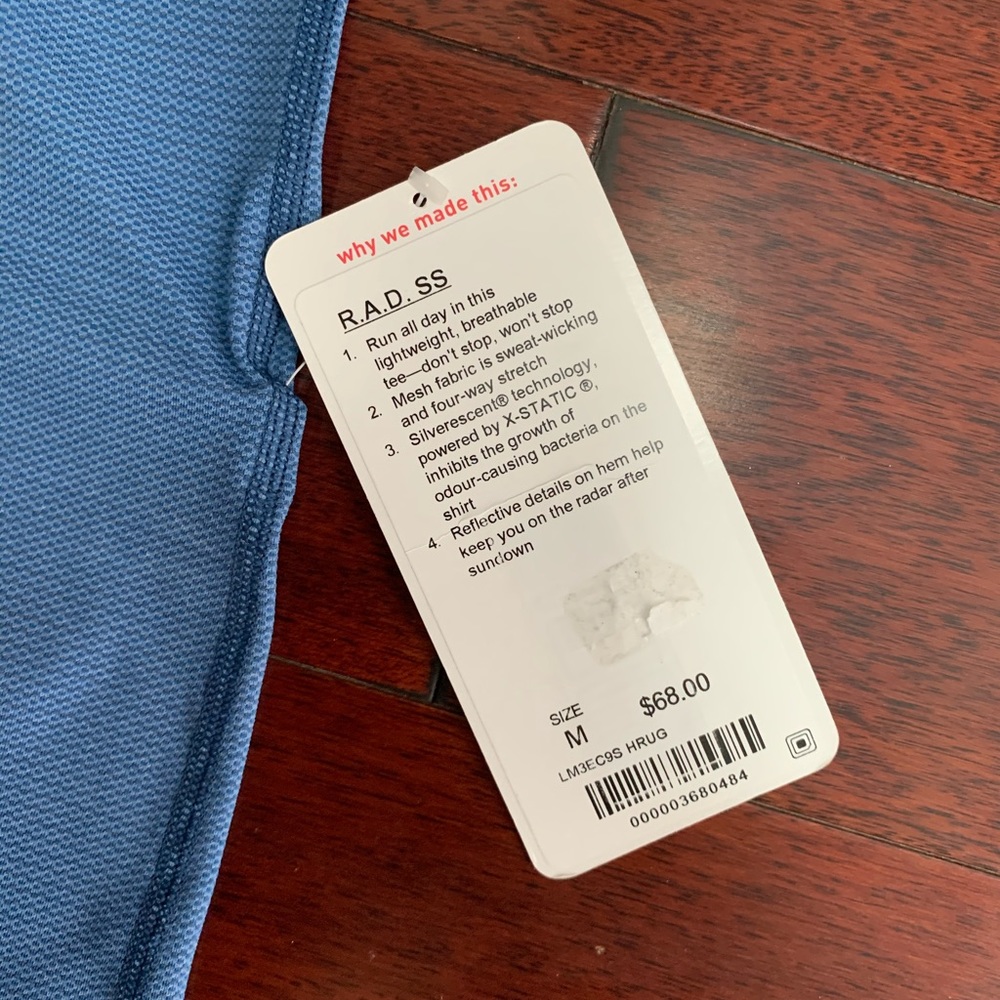 NWT Lululemon Short Sleeve tee - Picture 10 of 10
